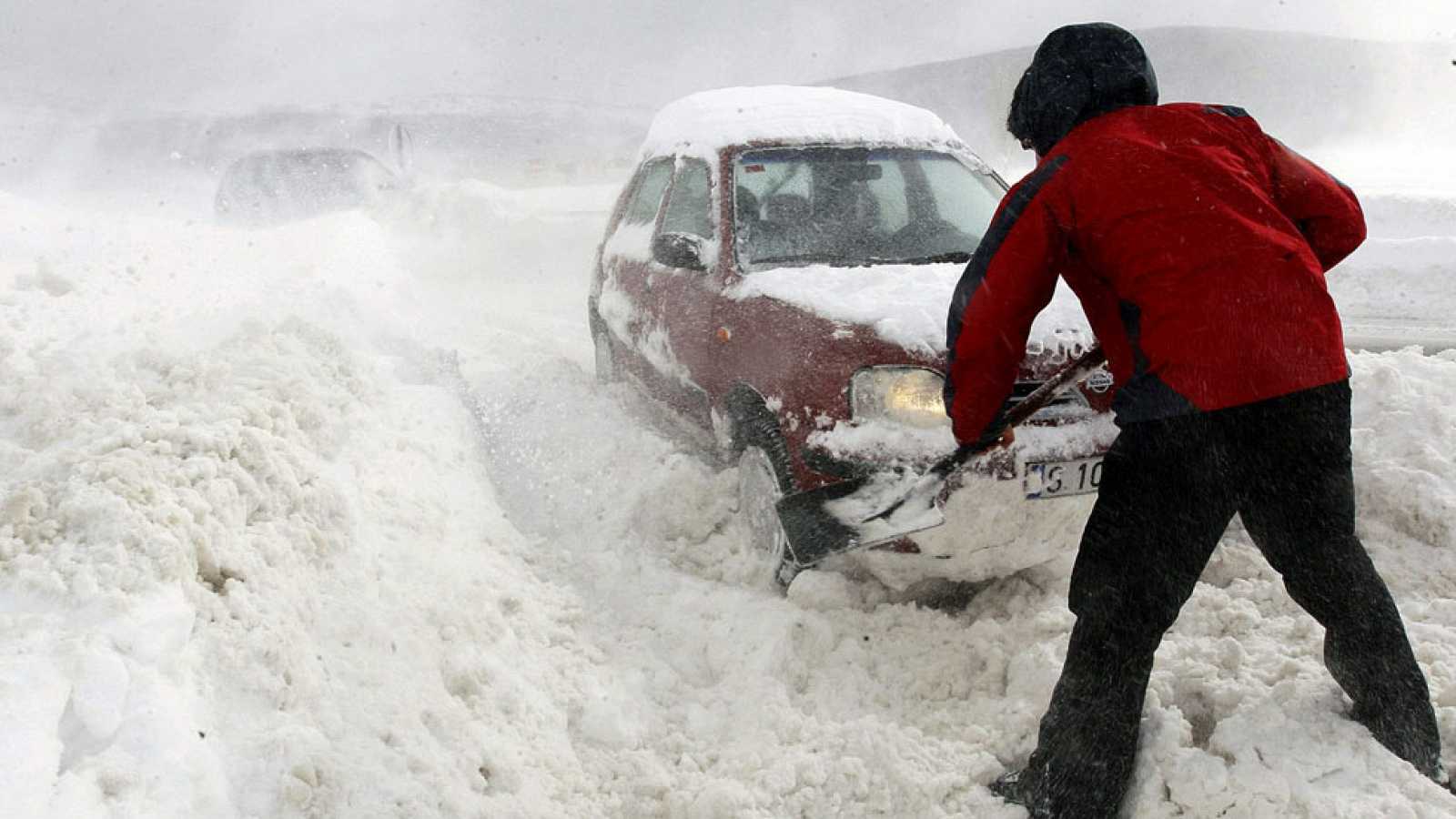 Temporales de nieve en Cantabria (2004-2005): Estudio de la repercusión social a través de la prensa